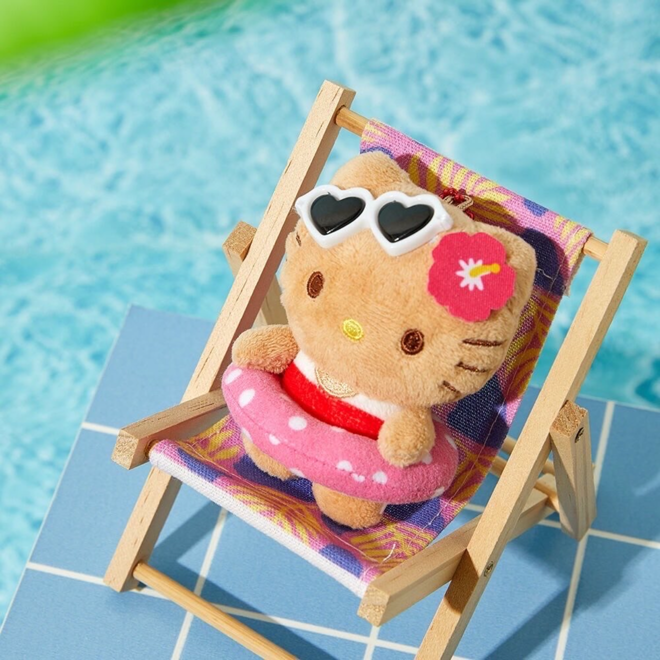 (Pre-Order) Sanrio x Olive Young Tanning Doll Keychain