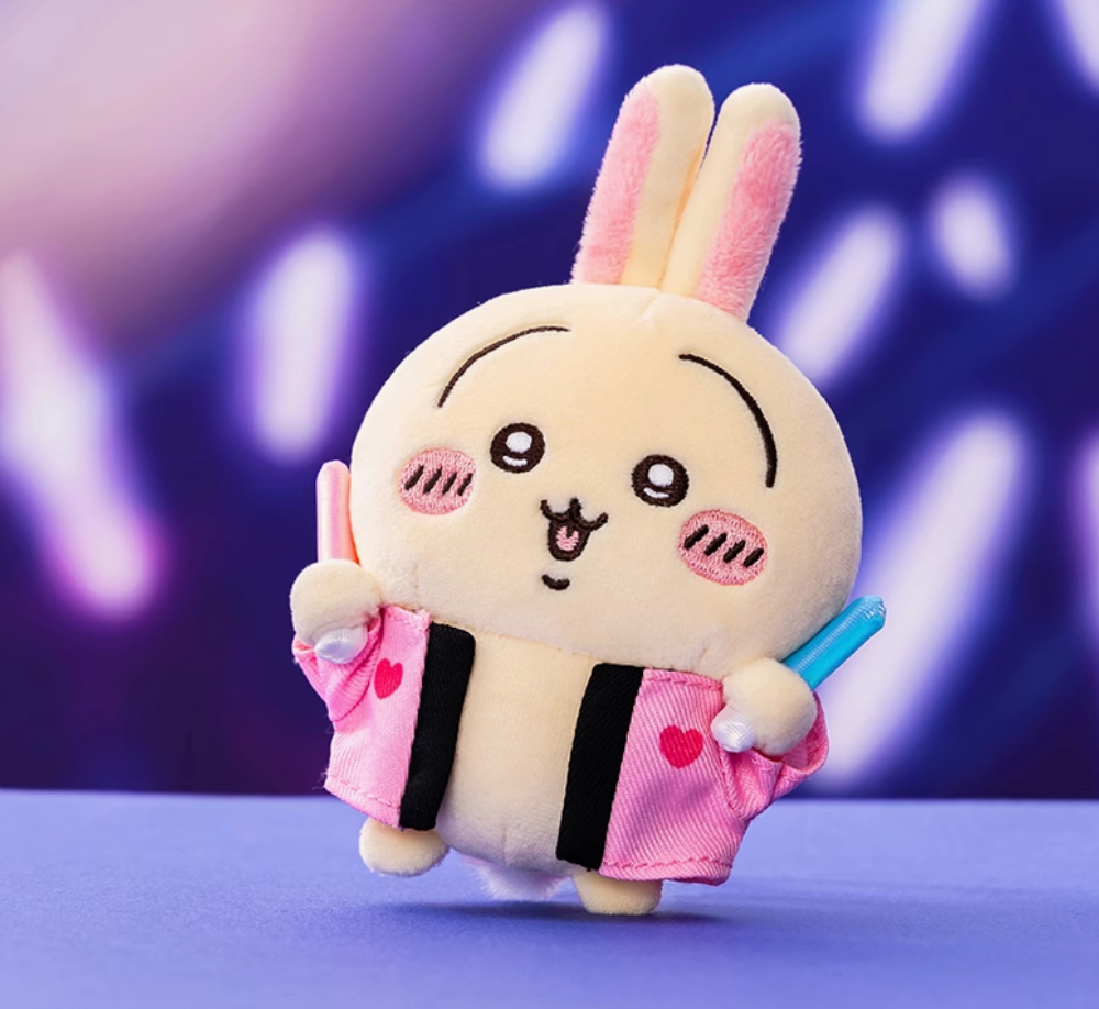 Chiikawa Usagi Plush Doll with Fan / light stick
