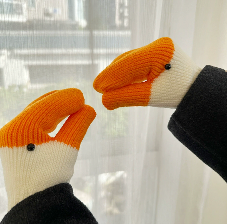 Warm gloves - Duck / Crocodile